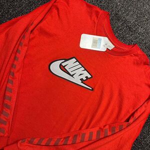 Nike Men's Red T-shirt